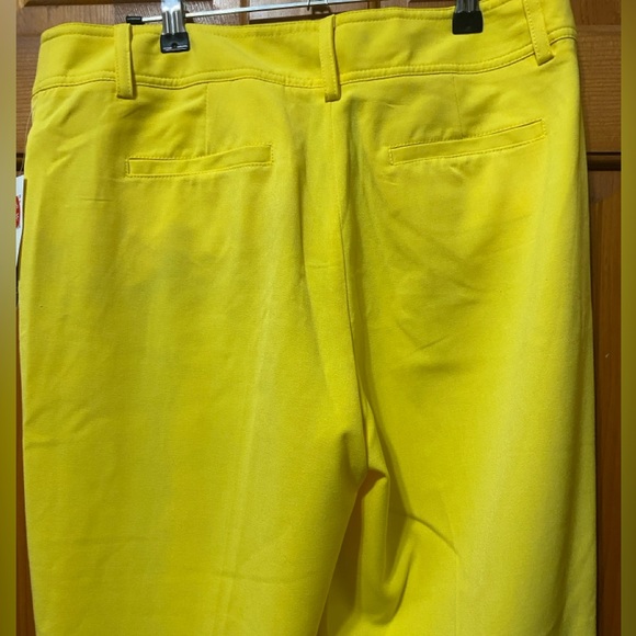 NWT Preswick & Moore Capris - Picture 4 of 4